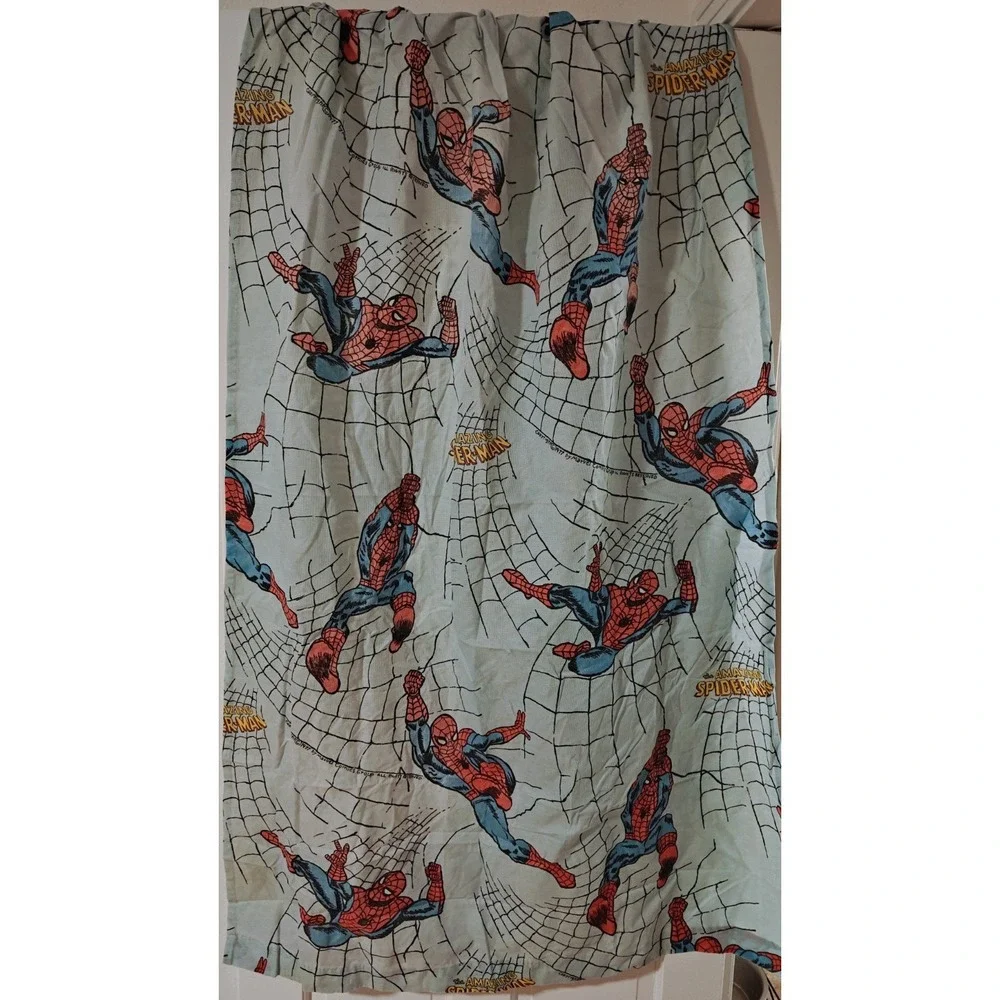 1977‎ Vintage SPIDER-MAN CURTAINS 4 PANELS LOT 24